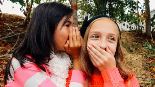 Η σχέση της πανδημίας με αυξημένα περιστατικά πρόωρης εφηβείας στα κορίτσια