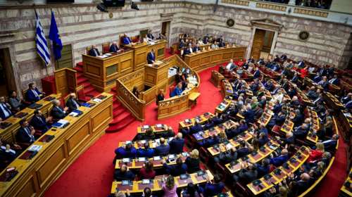 Βουλή: Πέρασε με 159 &quot;ναι&quot; έναντι 139 &quot;όχι&quot; ο κρατικός προϋπολογισμός 2025 - Δεν ψήφισε ο Αντώνης Σαμαράς