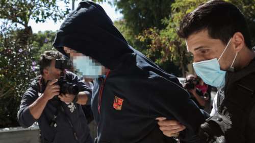 Κολωνός: Συνελήφθη 33χρονος για τον βιασμό της 12χρονης - Άλλοι δύο παρουσιάστηκαν αυτοβούλως