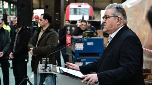 Κουτσούμπας στη Hellenic Train για τα Τέμπη: &quot;Σκασμός οι ρήτορες, πολύ μιλήσατε - Τώρα θα μιλήσει ο λαός&quot;