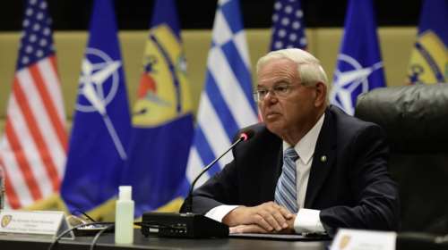 Μενέντεζ: Η Τουρκία να υιοθετήσει μια &quot;λιγότερο πολεμοχαρή&quot; στάση έναντι των συμμάχων του ΝΑΤΟ