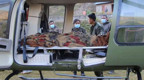 Ξεπέρασαν τους 143 οι νεκροί στο Νεπάλ από τα φονικά 6,2 Ρίχτερ - Χάθηκε η επικοινωνία με τη σεισμόπληκτη περιοχή