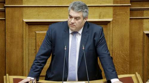 Καμπάνα στον βουλευτή της ΝΔ  Χρυσομάλλη - Παραβίασε τα μέτρα σε ξενοδοχείο στο Κολωνάκι - Επίπληξη από το κόμμα