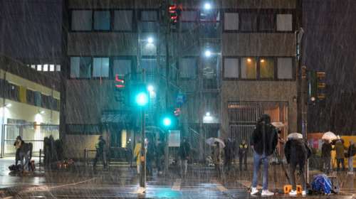 Γερμανία: Δύο οι όμηροι μέσα στo φαρμακείο της Καρλσρούης - Ζητάνε λύτρα ύψους 1 εκατομμυρίου ευρώ