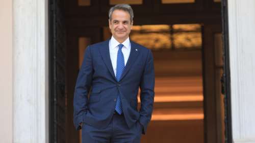 Μητσοτάκης: Η πολιτική στήριξης της οικογένειας, κίνητρο για να επιστρέψουν οι Έλληνες του εξωτερικού