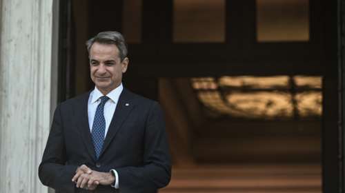 Τα κρίσιμα ραντεβού Μητσοτάκη στο Κάιρο για το Μεσανατολικό - Ποιες χώρες συμμετέχουν στη διάσκεψη