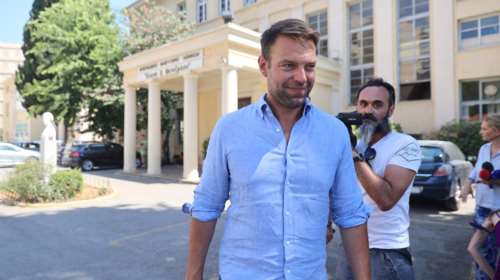 Αιφνιδιαστική επίσκεψη Κασσελάκη στο μαιευτήριο &quot;Έλενα&quot;: Το δημόσιο σύστημα υγείας έχει διαλυθεί με επιλογή, προφανώς, πολιτική