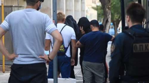 Ν. Φιλαδέλφεια: Πέντε νέες συλλήψεις Κροατών στην Ηγουμενίτσα - Προσπάθησαν να μπουν σε πλοίο για Ιταλία