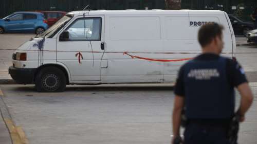 Ληστεία σε χρηματαποστολή: Ψάχνουν τον πληροφοριοδότη που &quot;κάρφωσε&quot; το δρομολόγιο - &quot;Τι θωρακισμένο; Αυτό είναι χαρτόκουτο&quot;