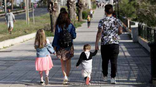 Γιατί ο Θοδωρής Γεωργακόπουλος της διαΝΕΟσις έγραψε πως &quot;στην Ελλάδα μισούμε τα παιδιά&quot;  - Η απάντηση Δοξιάδη