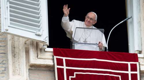 Βατικανό: Ο πάπας Φραγκίσκος έχει έτοιμη την επιστολή παραίτησης από το 2013 σε περίπτωση σοβαρού προβλήματος υγείας