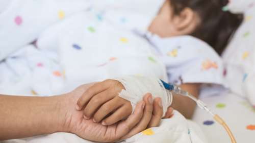 Τι είναι το σπάνιο σύνδρομο Rapunzel - Πώς το υποψιάστηκε η γιατρός που χειρούργησε τη 14χρονη στη Θεσσαλονίκη