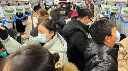 Αλλάζει σελίδα η Κίνα: Τέλος στην υποχρεωτική καραντίνα για τους ταξιδιώτες από τις 8 Ιανουαρίου