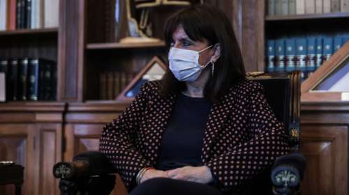 Επικοινωνία Σακελλαροπούλου με Μπιμπίλα για τις καταγγελίες στο θέατρο - &quot;Κέρδος η αποτίναξη του φόβου&quot;