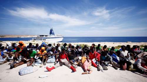 Η Γαλλία ξεκαθαρίζει πως δεν θα δεχθεί μετανάστες από την Λαμπεντούζα - &quot;Δεν είναι Αφγανοί, δεν είναι Σύροι&quot;