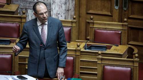 Γεραπετρίτης για σχέδιο χαλάρωσης: Με πιστοποίηση θα έρχονται στην Ελλάδα οι τουρίστες