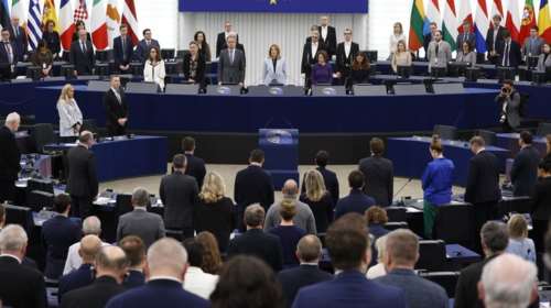 Ευρωκοινοβούλιο: Ενός λεπτού σιγή για τα θύματα στα Τέμπη ζήτησε η πρόεδρος, Ρομπέρτα Μέτσολα [Βίντεο]