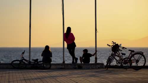 Καιρός: Χωρισμένη στα δύο η Ελλάδα τον Οκτώβριο - Στη Βόρεια Ελλάδα οι μεγαλύτερες αποκλίσεις