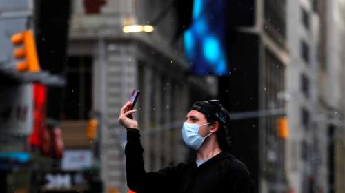 Νέα Υόρκη: Σε καραντίνα θα μπαίνουν επισκέπτες από 16 πολιτείες των ΗΠΑ