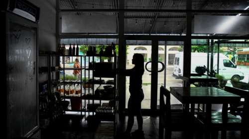 Στο σκοτάδι η Κούβα, κατέρρευσε ξανά το δίκτυο ηλεκτροδότησης - Εκατομμύρια άνθρωποι χωρίς ρεύμα [εικόνες]