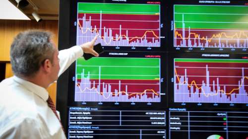 Βουτιά στο Χρηματιστήριο: Μάχη για να κρατηθεί στις 800 μονάδες