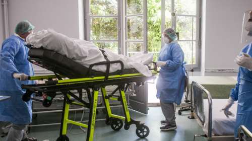 Κορονοϊός: 3.232 νέα κρούσματα σήμερα - 70 θάνατοι και 755 διασωληνωμένοι