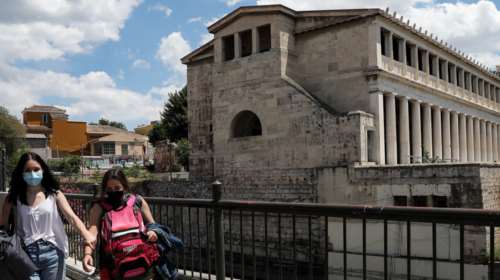 Κορονοϊός: 248 κρούσματα και 14 θάνατοι - Επεσαν κάτω από 300 οι διασωληνωμένοι