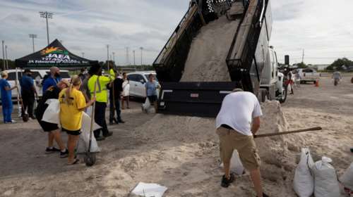 ΗΠΑ: Εκκενώνεται μεγάλο μέρος της Φλόριντας ενόψει του ισχυρού τυφώνα Χέλεν [εικόνες]