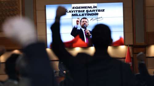 Τουρκία: Ελεύθερος αφέθηκε ο δικηγόρος του Εκρέμ Ιμάμογλου - Του απαγορεύτηκε η έξοδος από τη χώρα