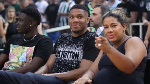 Η οικογένεια Αντετοκούνμπο αγόρασε σπίτι στο Παλαιό Ψυχικό - Το φουτουριστικό &quot;παλάτι&quot; των 10 εκατ. ευρώ [βίντεο]