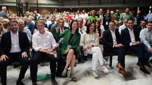 ΠΑΣΟΚ: Έρχονται αλλαγές σε όργανα και πρόσωπα από τον Νίκο Ανδρουλάκη- Δούκας, Γερουλάνος, Διαμαντοπούλου στα κέντρα αποφάσεων