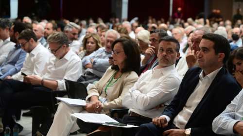 Απόψε το debate των υποψήφιων προέδρων του ΠΑΣΟΚ: Τα όπλα των έξι στο στούντιο της ΕΡΤ