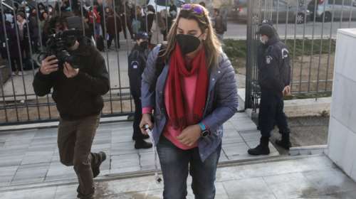 Δίκη προπονητή ιστιοπλοΐας: &quot;Είναι βιασμός μέσω grooming&quot; - Κατέθεσε η Σοφία Μπεκατώρου