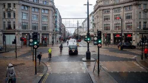 Brexit: Τι αλλάζει για τους Έλληνες εργαζόμενους και φοιτητές της Βρετανίας