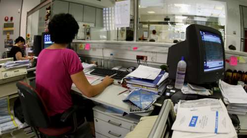 Εφορία: Αυτό είναι το ελάχιστο εισόδημα που πρέπει να δηλώσουν οι επαγγελματίες φέτος