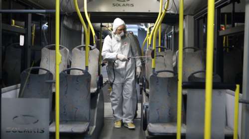 Εντατικοποιούνται τα μέτρα στα ΜΜΜ για τον κορονοϊό: Καθημερινή απολύμανση