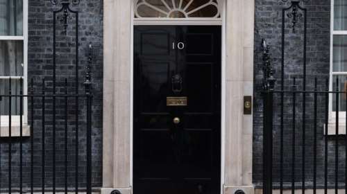 Βρετανία: Εμπλοκή πρώην πρωθυπουργού στα αρχεία Έπσταϊν - Τι υποστηρίζει βασιλικός ιστορικός