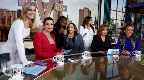 Τα λάθη της Κάμαλα Χάρις που της κόστισαν ακριβά: Η &quot;γκάφα&quot; στη συνέντευξη στο The View που προκάλεσε πανικό στους συμβούλους της