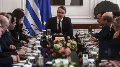 Την Πέμπτη υπουργικό συμβούλιο, την Παρασκευή ο Μητσοτάκης στη Σακελλαροπούλου - &quot;Δεν αφορά εκλογές&quot;, λέει η κυβέρνηση