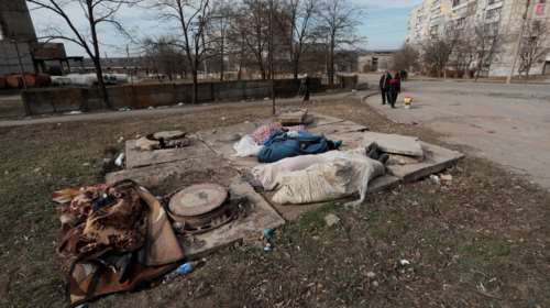 Ουκρανία: Αριθμοί σοκ από τον ΟΗΕ - 902 νεκροί άμαχοι, 10 εκατ. έχουν εγκαταλείψει τα σπίτια τους