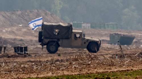 Λωρίδα της Γάζας: Ο Μοχάμεντ Ντέιφ είναι ζωντανός επιμένει η Χαμάς - Δεκάδες νεκροί Παλαιστίνιοι στην αεροπορική επιδρομή