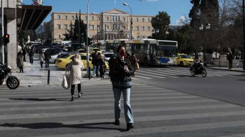 Κορονοϊός: Στα 3.682 τα νέα κρούσματα - 8 θάνατοι και 110 διασωληνωμένοι το τελευταίο 24ωρο