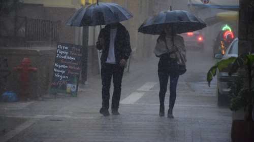 Ραγδαία επιδείνωση του καιρού: Έρχονται ισχυρές βροχές και καταιγίδες - Ποιες περιοχές θα χτυπήσουν