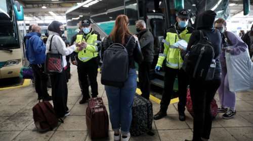 Κορονοϊός: Πώς θα γίνονται από Δευτέρα τα ταξίδια με αεροπλάνα, τρένα και ΚΤΕΛ