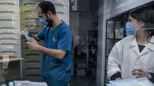 Self test: Διαθέσιμα ξανά από Τετάρτη για εκπαιδευτικούς και μαθητές – Τι ισχύει για δημόσιους και ιδιωτικούς υπαλλήλους