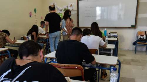 Πανελλαδικές Εξετάσεις 2024 - Οι πρώτες εκτιμήσεις για βαθμολογίες και βάσεις εν αναμονή της ανακοίνωσής τους