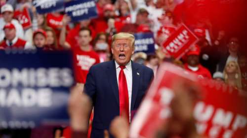 Δημοσκόπηση &quot;κόλαφος&quot; για Τραμπ: Χάνει ακόμη και τους παραδοσιακούς ψηφοφόρους των Ρεπουμπλικανών