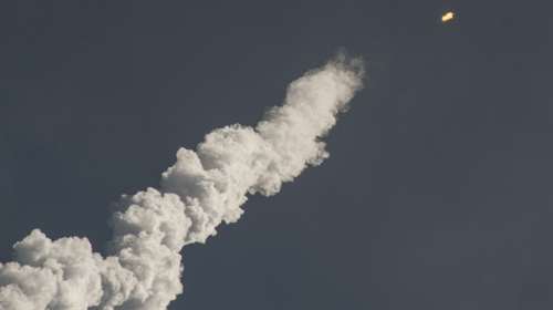 Κινέζικος πύραυλος με ύψος 10οροφης πολυκατοικίας θα πέσει ανεξέλεγκτος στη γη - Κανείς δεν ξέρει πού