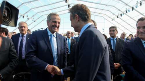 Το παρασκήνιο από τα εγκαίνια στο Ελληνικό: Πώς βρέθηκε ο Σαμαράς ξανά δίπλα δίπλα με τον Μητσοτάκη