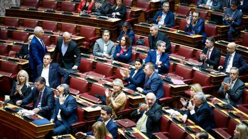 Ερώτηση 19 βουλευτών του ΣΥΡΙΖΑ για παραιτήσεις στην Εθνική Αρχή Διαφάνειας - Καταγγελίες για μαφία εφοριακών